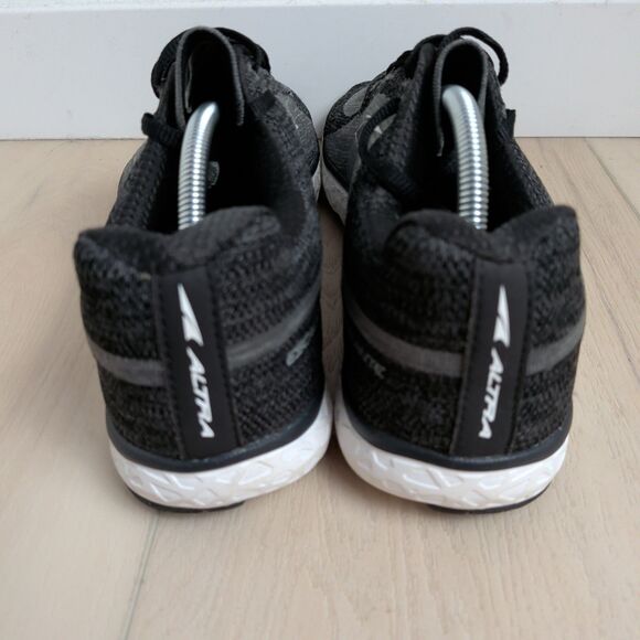 Altra Escalante Running Shoes Sneakers Mens Size 12 Gray Black White AFM1733G-3 - Picture 4 of 9